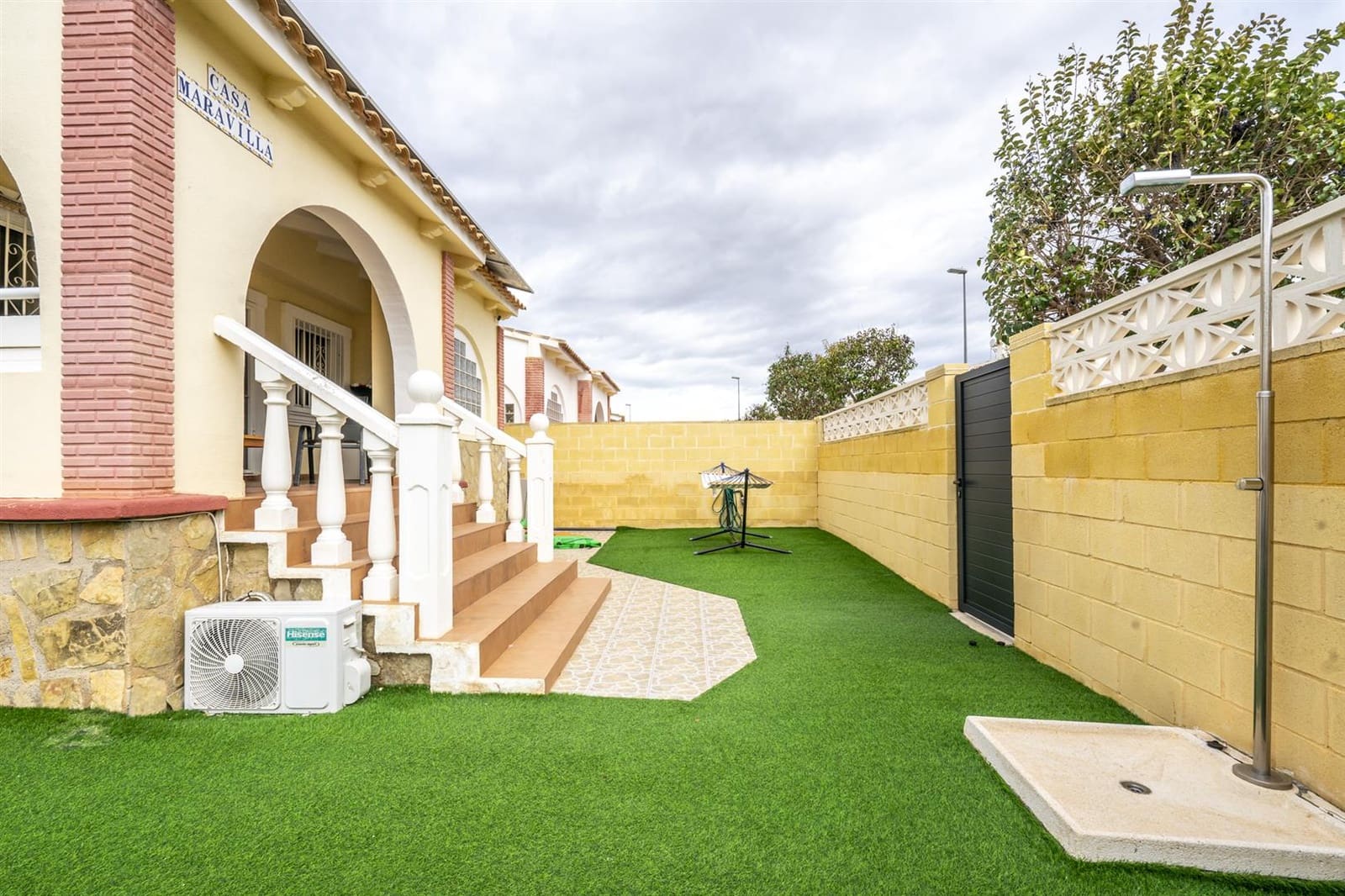 6 slaapkamer Villa te koop in Avileses - € 225.000 (Ref: 9598685)