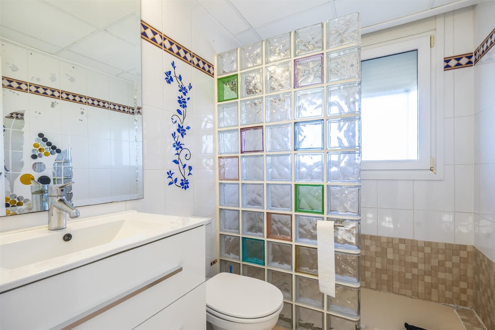 2 bedroom Apartment for sale in Banos y Mendigo - € 110,000 (Ref: 9607209)