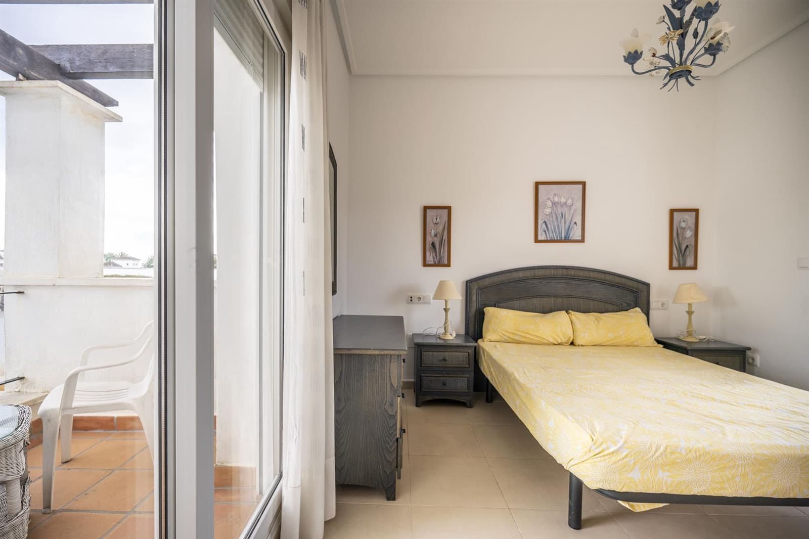 Chalet de 3 habitaciones en Roldan en venta - 360.000 € (Ref: 9610818)