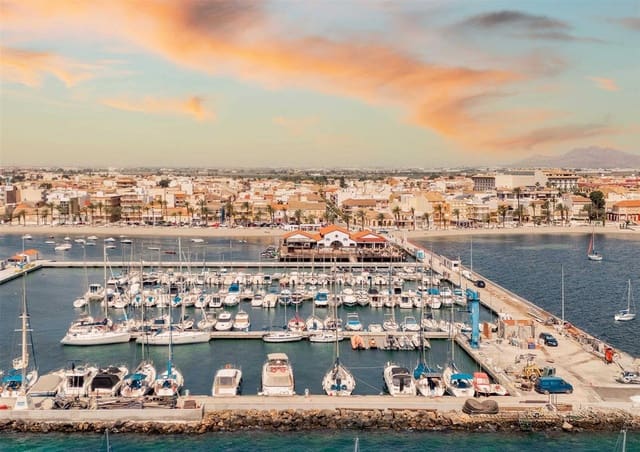 2 soverom Leilighet til salgs i Los Alcázares med svømmebasseng - € 329 000 (Ref: 9620768)