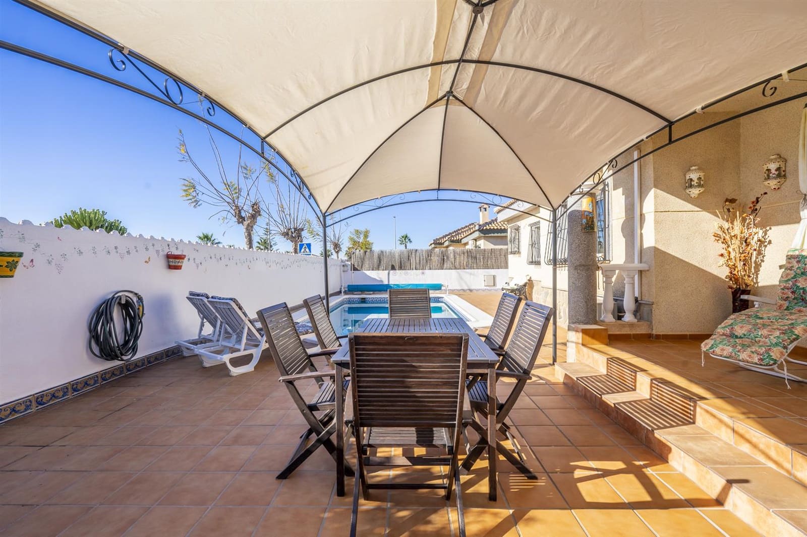 4 slaapkamer Villa te koop in Gea y Truyols met zwembad garage - € 300.000 (Ref: 9629640)