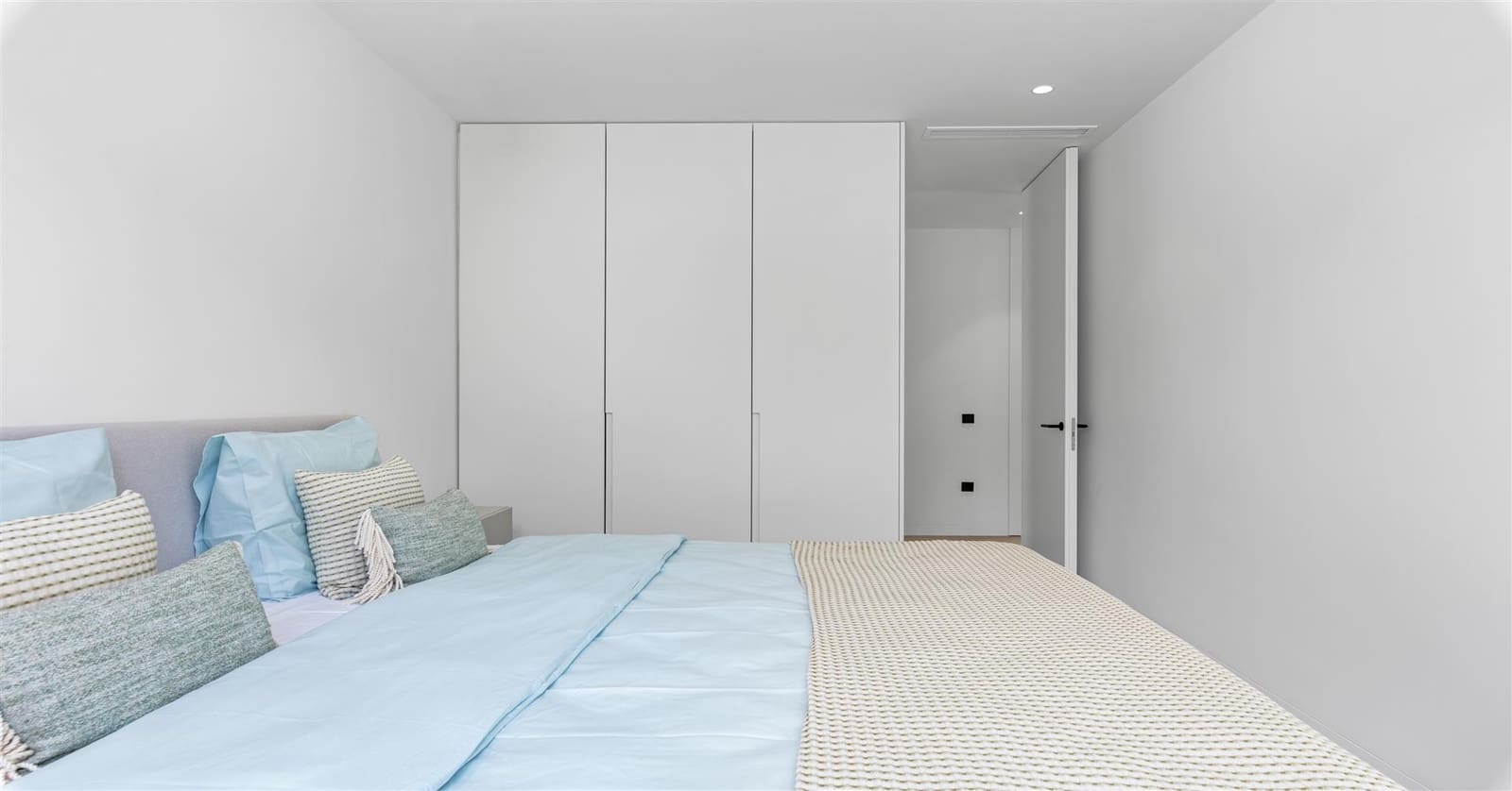 3 quarto Moradia para venda em Las Colinas Golf - 1 875 000 € (Ref: 9636454)