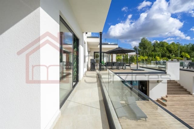 5 soverom Villa til salgs i Pinar de Campoverde, Pilar de la Horadada - € 2 750 000 (Ref: 9640100)