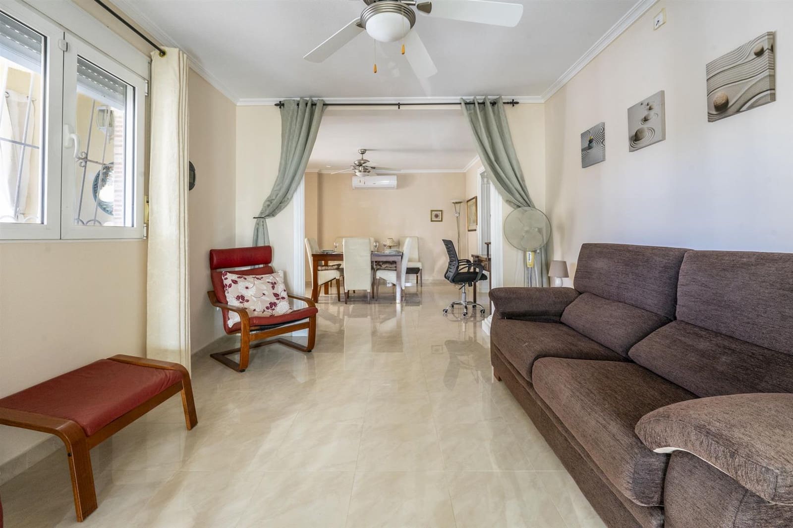 3 sovrum Villa till salu i Gea y Truyols - 245 000 € (Ref: 9647714)