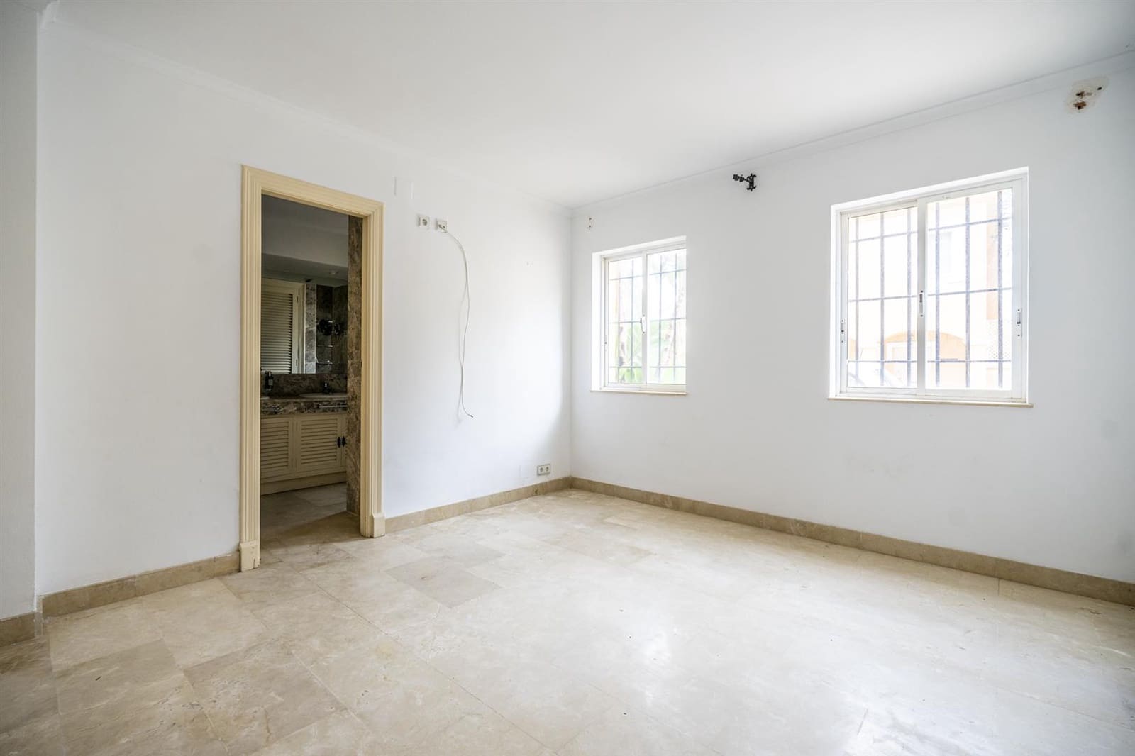 3 bedroom Townhouse for sale in La Manga Club - € 199,000 (Ref: 9676784)