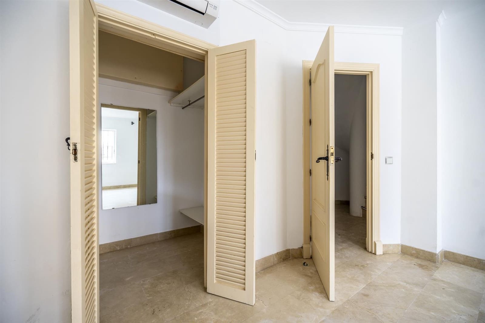 3 bedroom Townhouse for sale in La Manga Club - € 199,000 (Ref: 9676784)