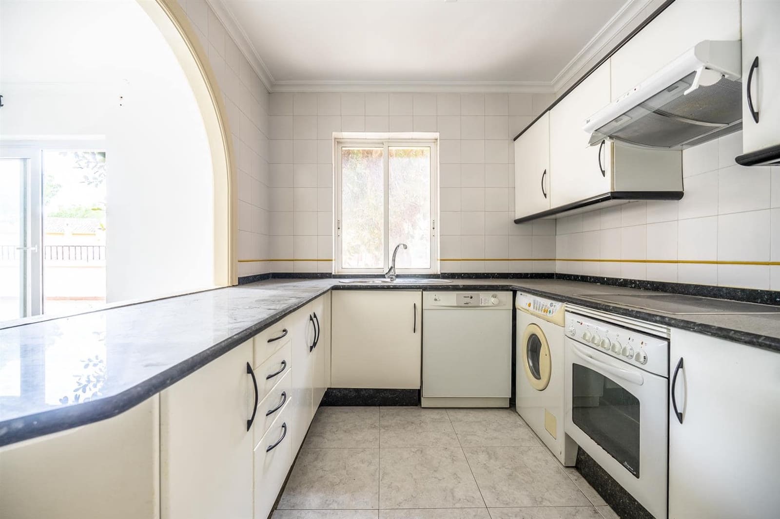 3 bedroom Townhouse for sale in La Manga Club - € 199,000 (Ref: 9676784)