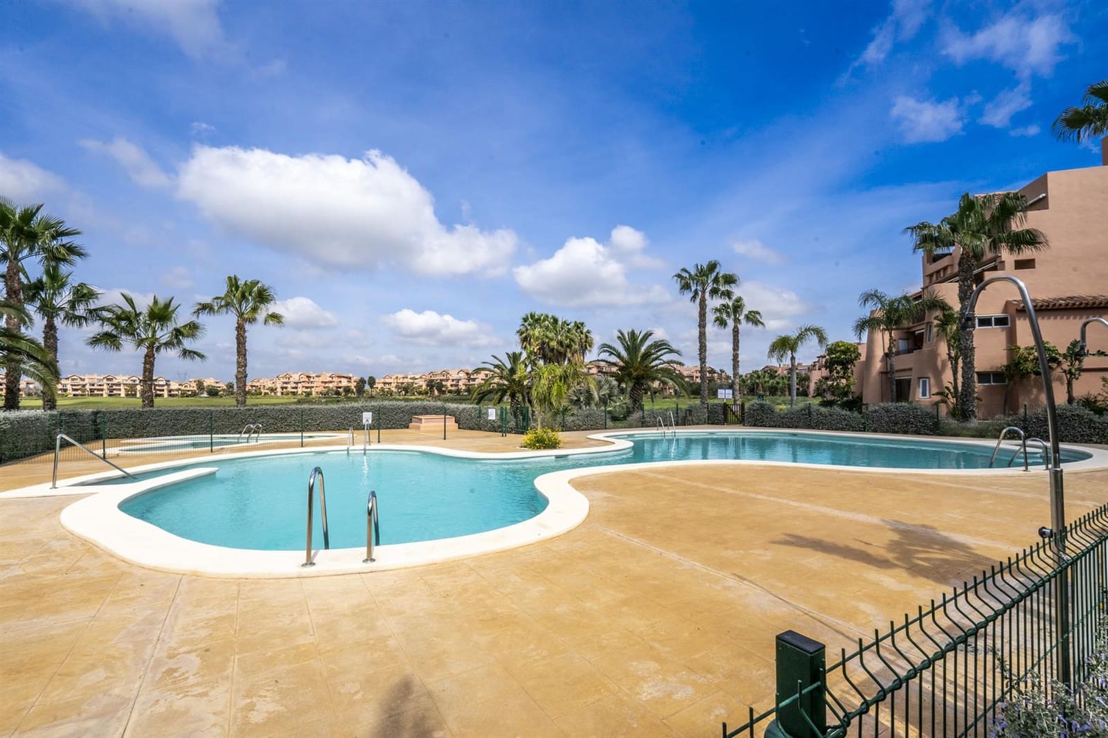 2 bedroom Apartment for sale in Mar Menor Golf Resort with pool - € 235,000 (Ref: 9700435)
