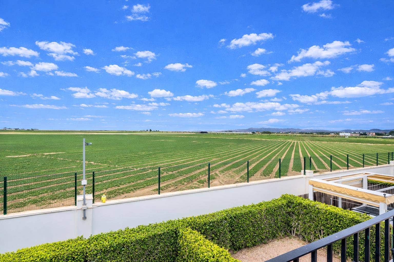 2 bedroom Townhouse for sale in Roldan - € 200,000 (Ref: 9711094)