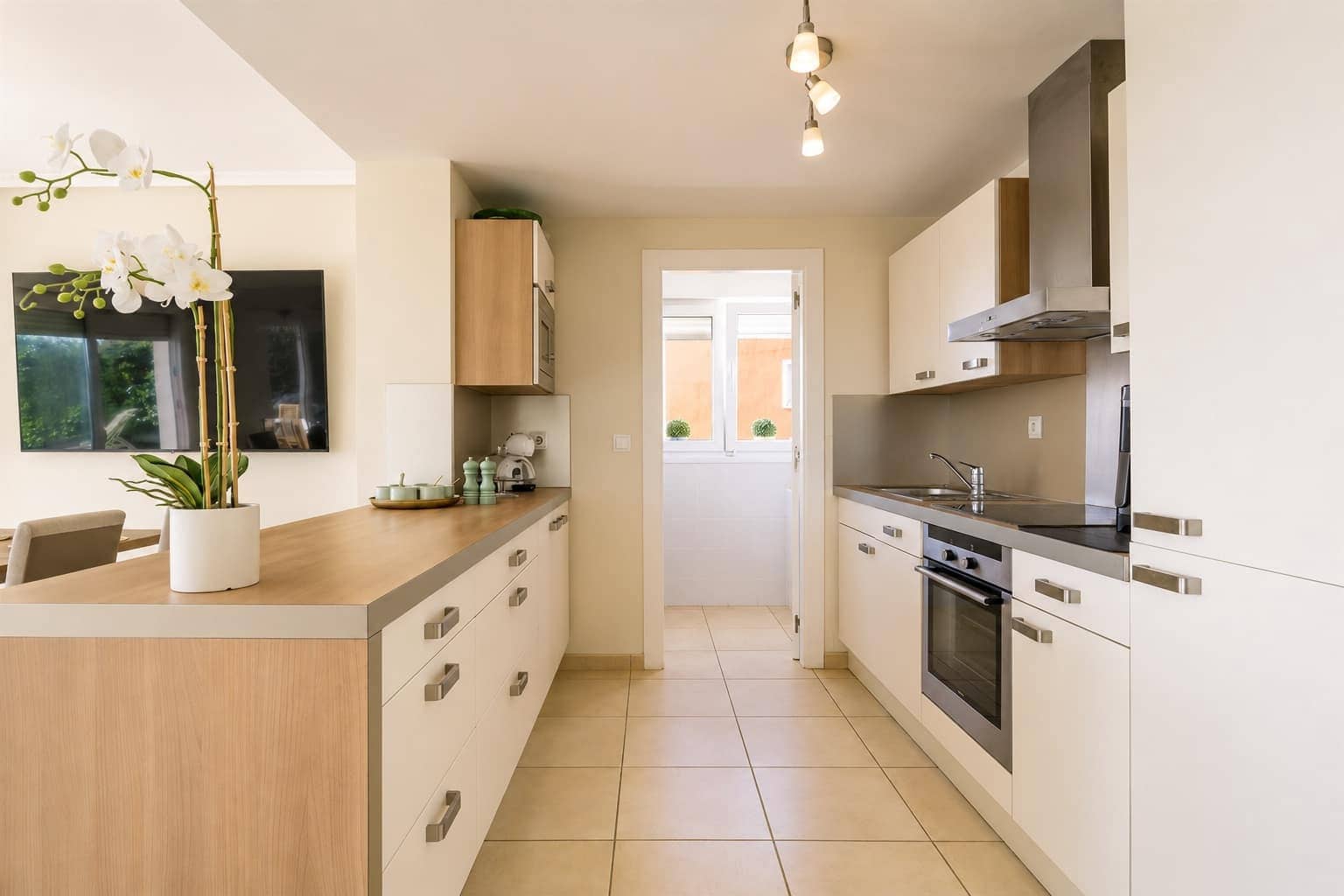 2 bedroom Apartment for sale in Banos y Mendigo - € 230,000 (Ref: 9726349)