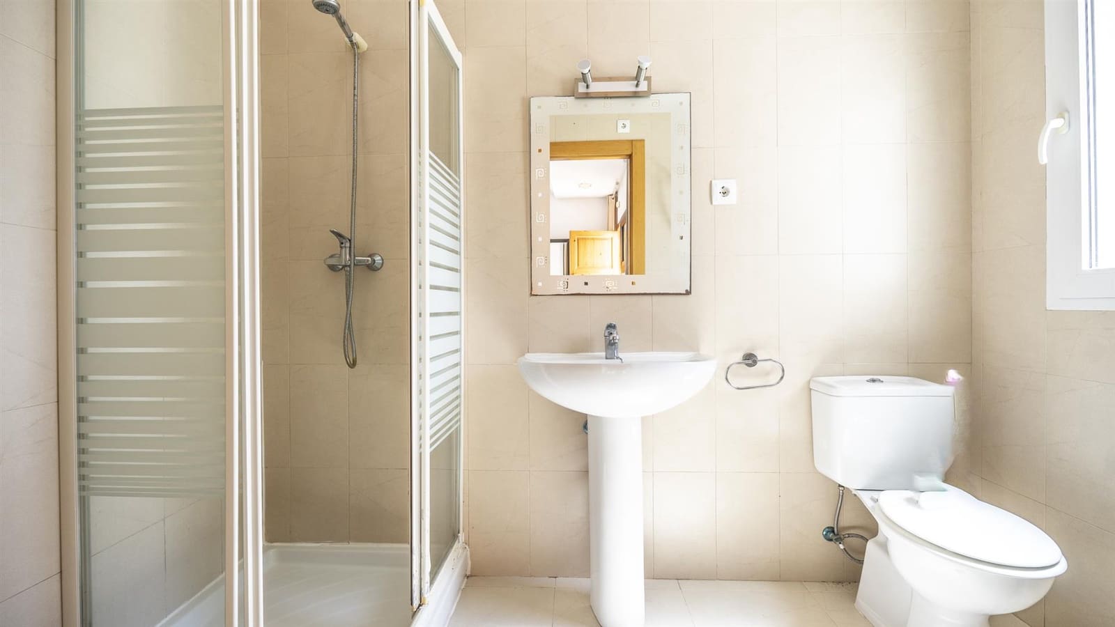 3 bedroom Villa for sale in La Torre Golf Resort - € 350,000 (Ref: 9726350)