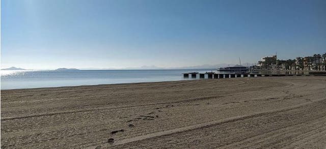 Kommersiell till salu i Los Alcázares - 1 575 000 € (Ref: 9743144)