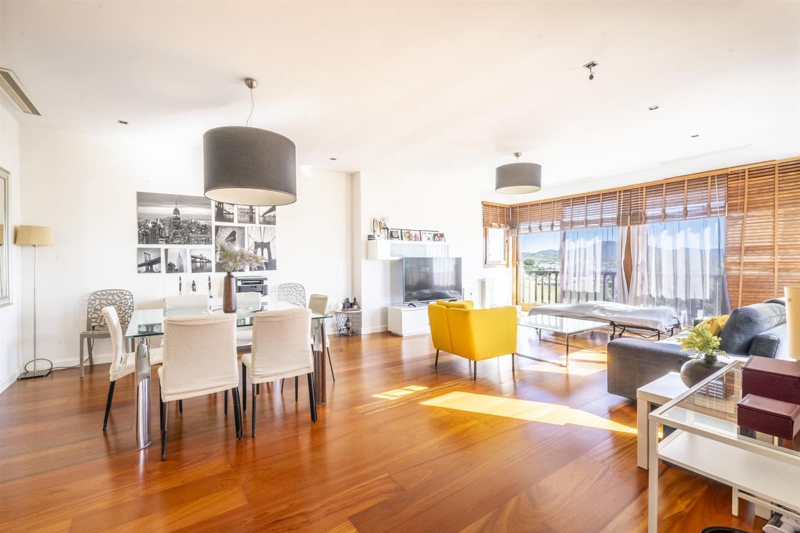 2 bedroom Apartment for sale in Banos y Mendigo - € 245,000 (Ref: 9751608)