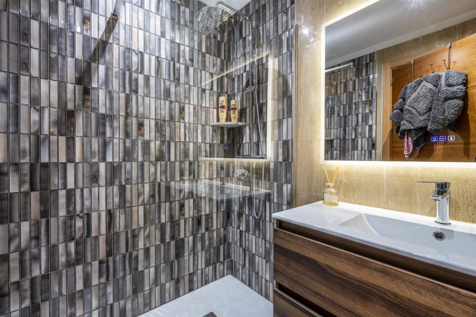 3 sypialnia Apartament na sprzedaż w Los Alcazares z basenem - 265 000 € (Ref: 9770291)