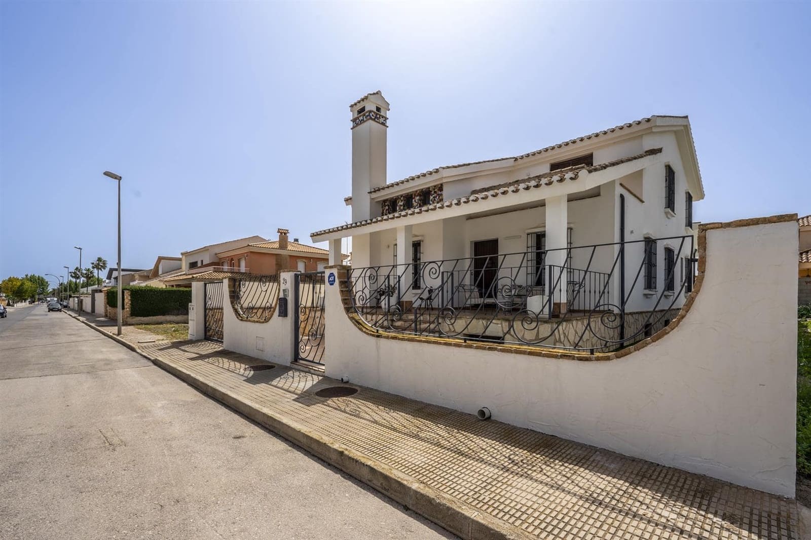4 bedroom Villa for sale in Santiago de la Ribera - € 580,000 (Ref: 9777653)