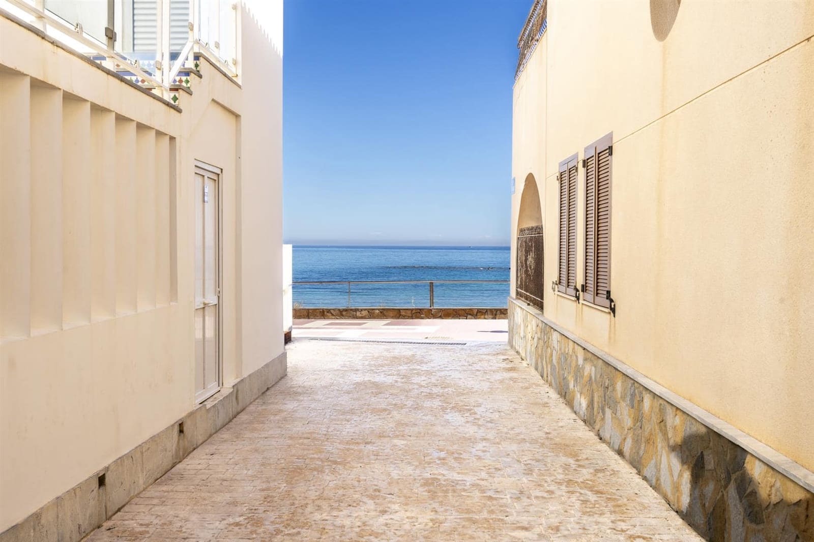 6 soverom Villa til salgs i Cabo de Palos med garasje - € 2 500 000 (Ref: 9788143)