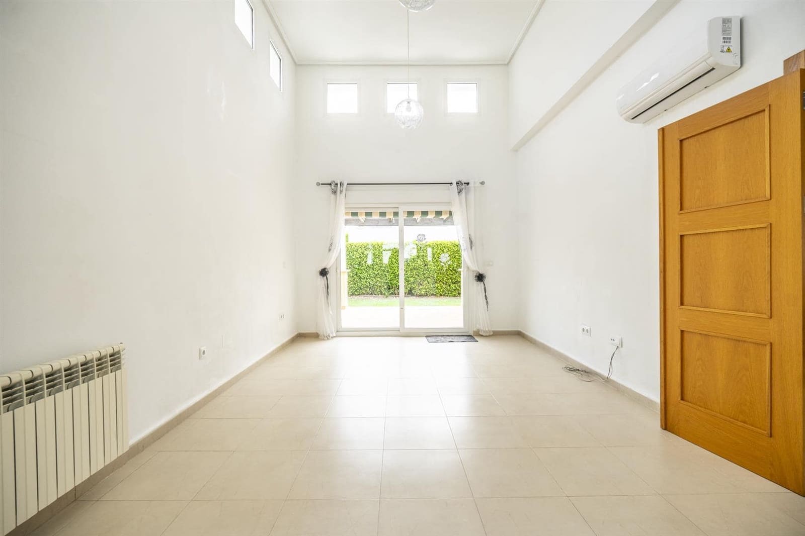 2 bedroom Villa for sale in Roldan - € 235,000 (Ref: 9833256)