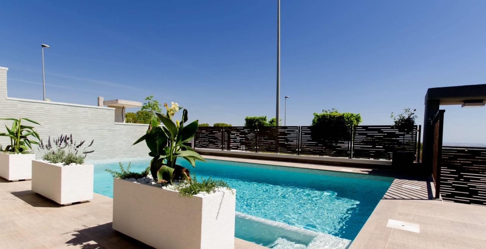 2 bedroom Villa for sale in Playa Honda - € 510,000 (Ref: 9838886)