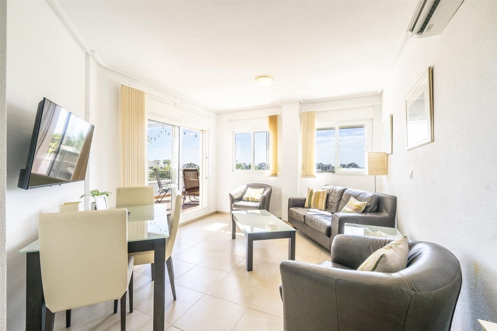 2 bedroom Apartment for sale in La Torre Golf Resort - € 160,000 (Ref: 9842122)