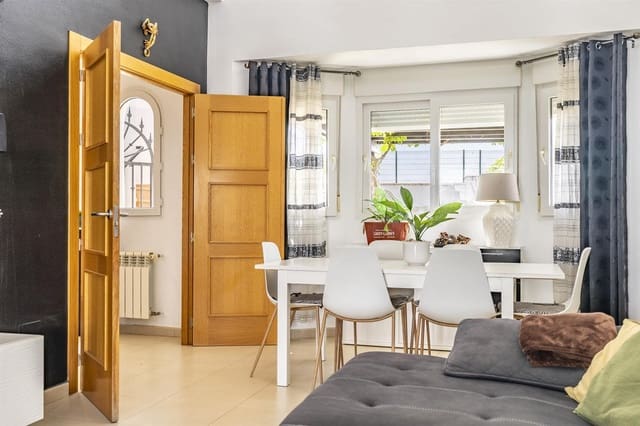 2 soverom Villa til salgs i La Torre Golf Resort, Torre-Pacheco - € 250 000 (Ref: 9856334)