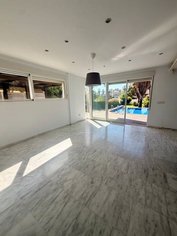 5 makuuhuone Huvila myytävänä paikassa La Manga del Mar Menor - 675 000 € (Ref: 9861528)