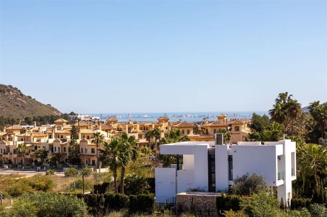 3 chambre Villa/Maison à vendre à La Manga Club, Carthagène - 700 000 € (Ref: 9872951)