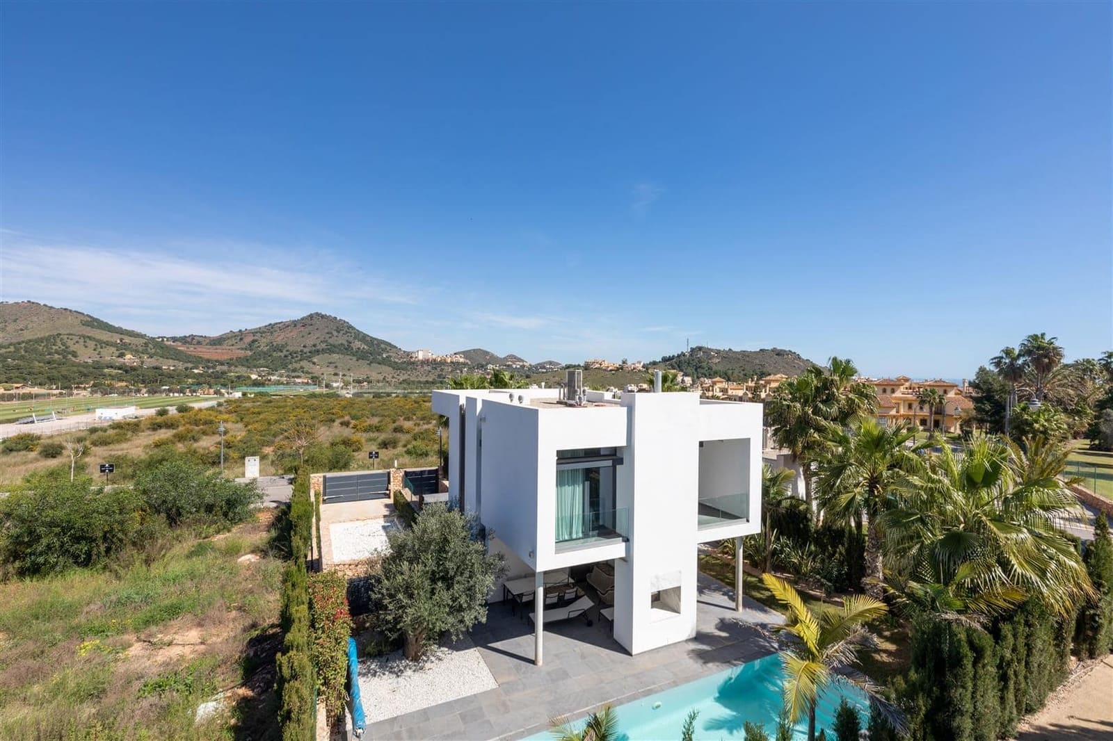 3 bedroom Villa for sale in La Manga Club - € 700,000 (Ref: 9872951)