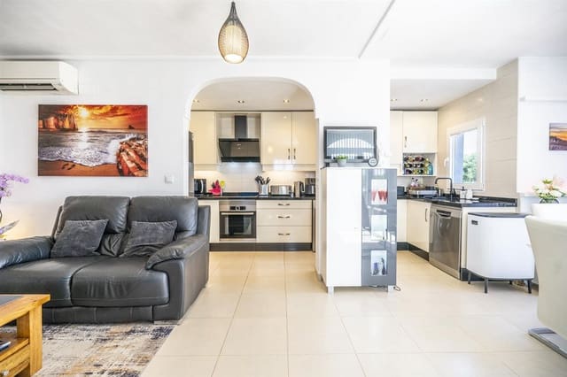 2 chambre Maison de Ville à vendre à La Torre Golf Resort, Torre-Pacheco - 240 000 € (Ref: 9875671)