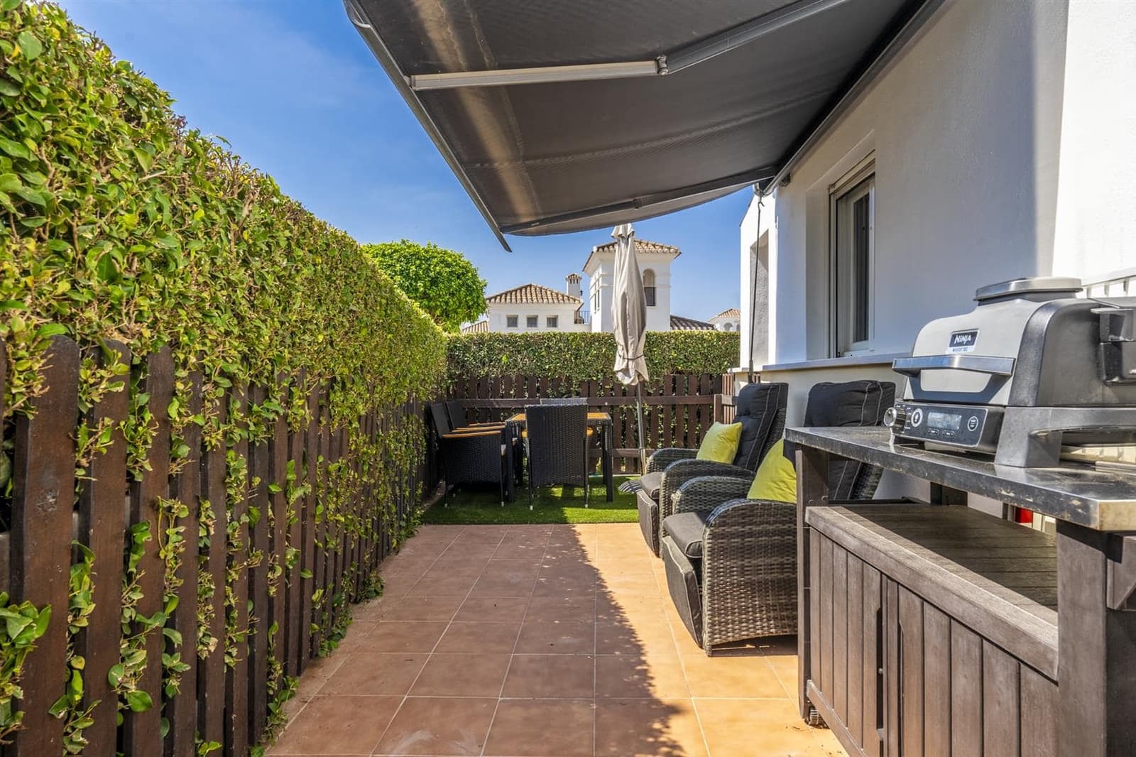 2 bedroom Townhouse for sale in La Torre Golf Resort - € 240,000 (Ref: 9875671)