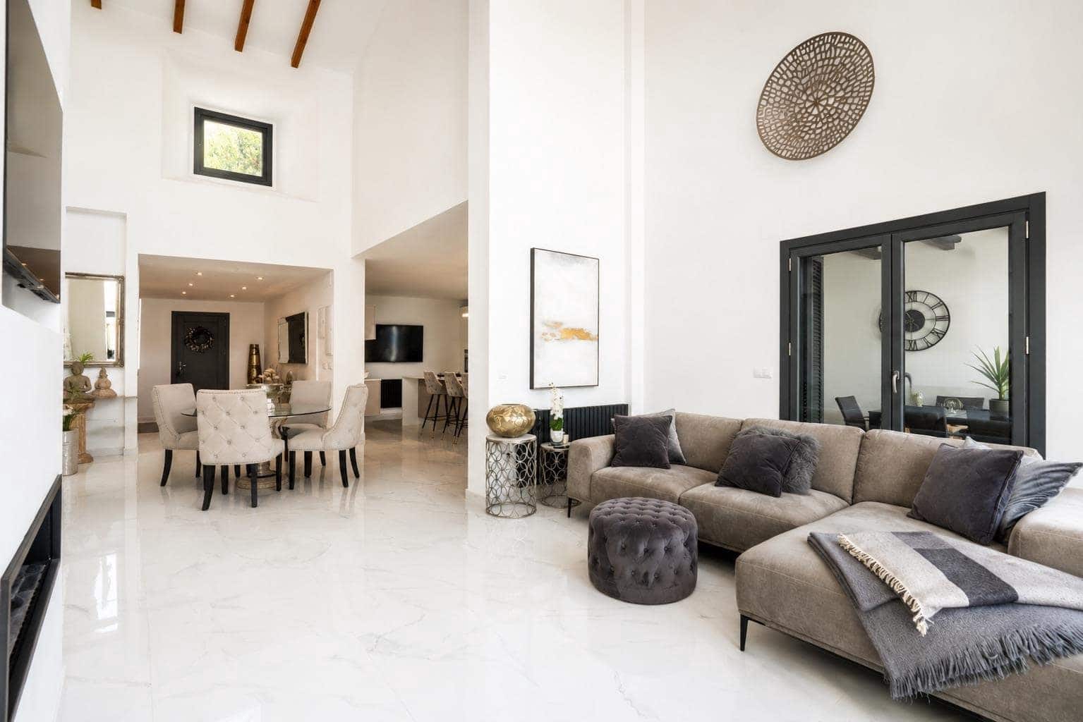 3 chambre Villa/Maison à vendre à El Valle Golf Resort - 600 000 € (Ref: 9884007)
