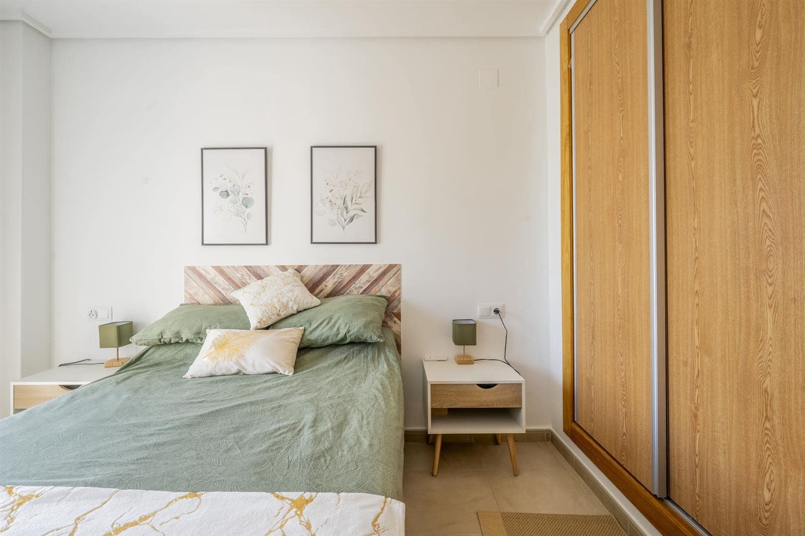 2 bedroom Apartment for sale in La Torre Golf Resort - € 160,000 (Ref: 9893696)