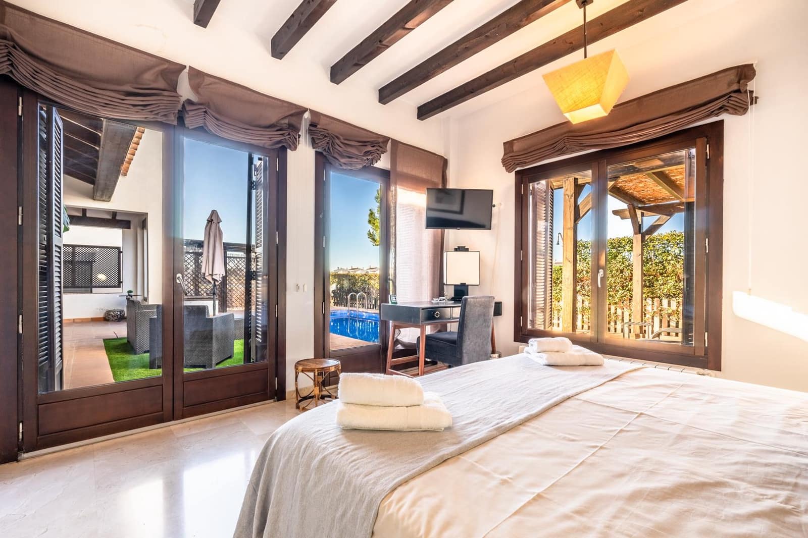 3 sypialnia Willa na sprzedaż w El Valle Golf Resort z basenem - 480 000 € (Ref: 9898709)