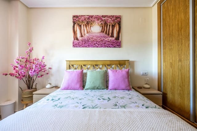 2 Zimmer Apartment zu verkaufen in La Torre Golf Resort, Torre-Pacheco - 195.000 € (Ref: 9906824)
