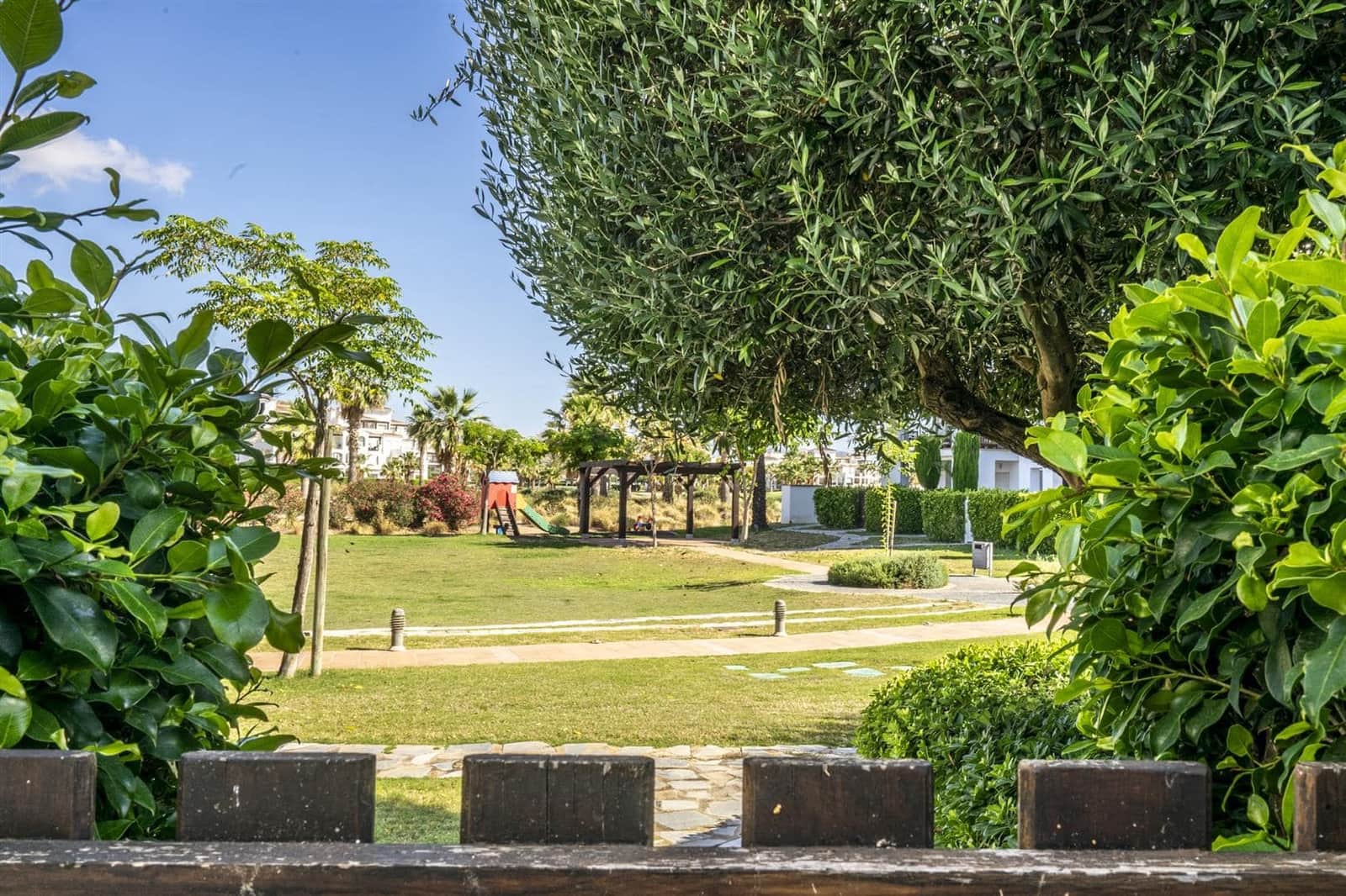 2 Zimmer Apartment zu verkaufen in La Torre Golf Resort - 195.000 € (Ref: 9906824)