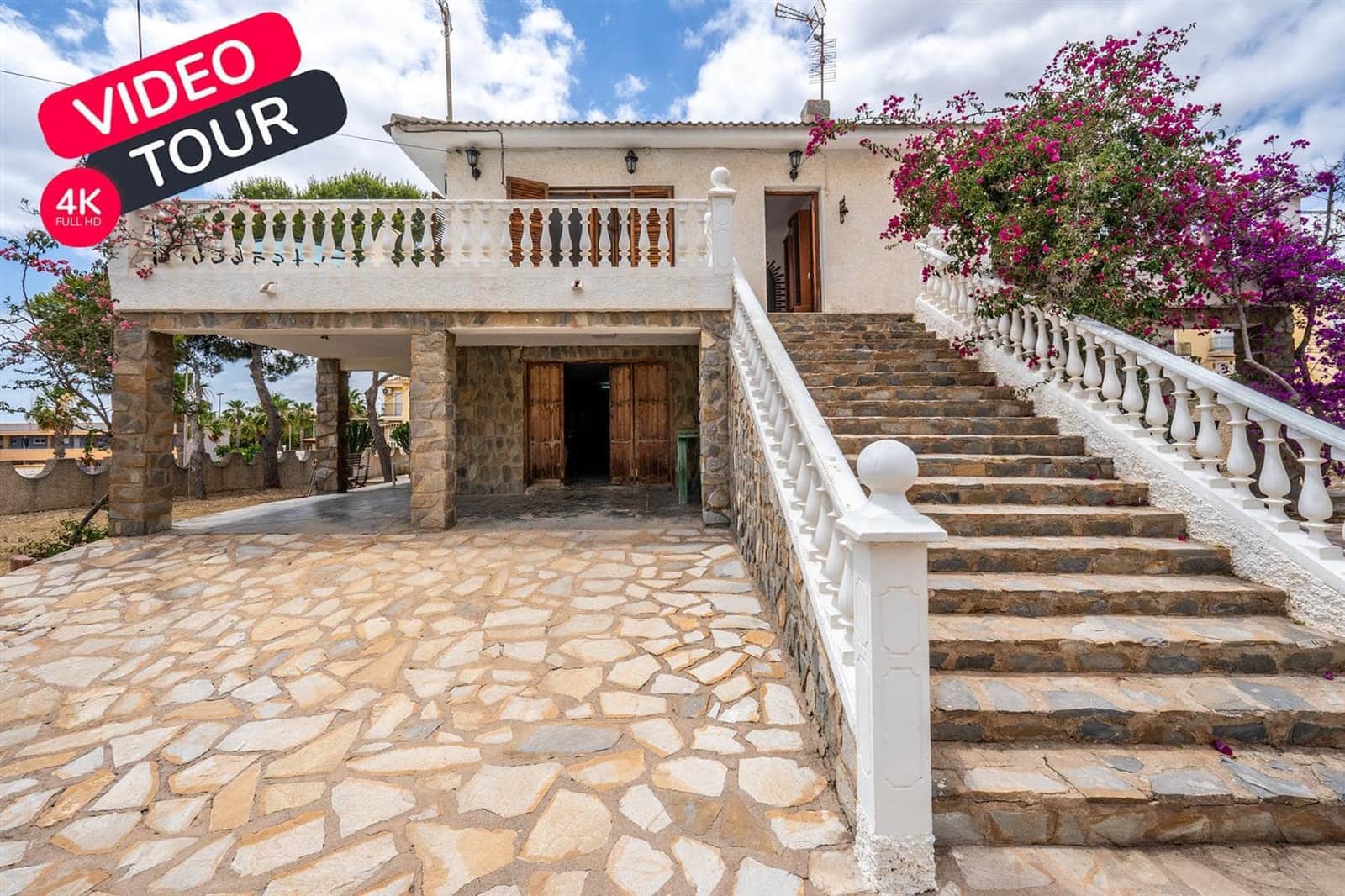 5 chambre Villa/Maison à vendre à Isla Plana - 875 000 € (Ref: 9906825)