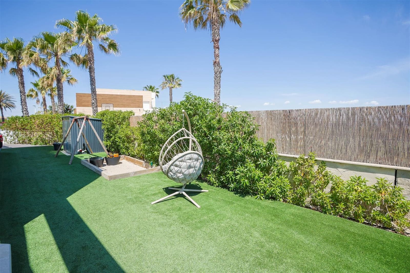 4 quarto Moradia para venda em La Manga del Mar Menor com piscina - 2 150 000 € (Ref: 9912499)