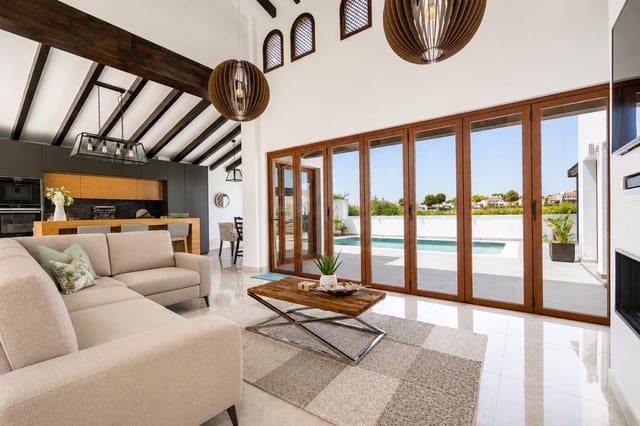 4 chambre Villa/Maison à vendre à El Valle Golf Resort, Murcie ville - 635 000 € (Ref: 9912500)