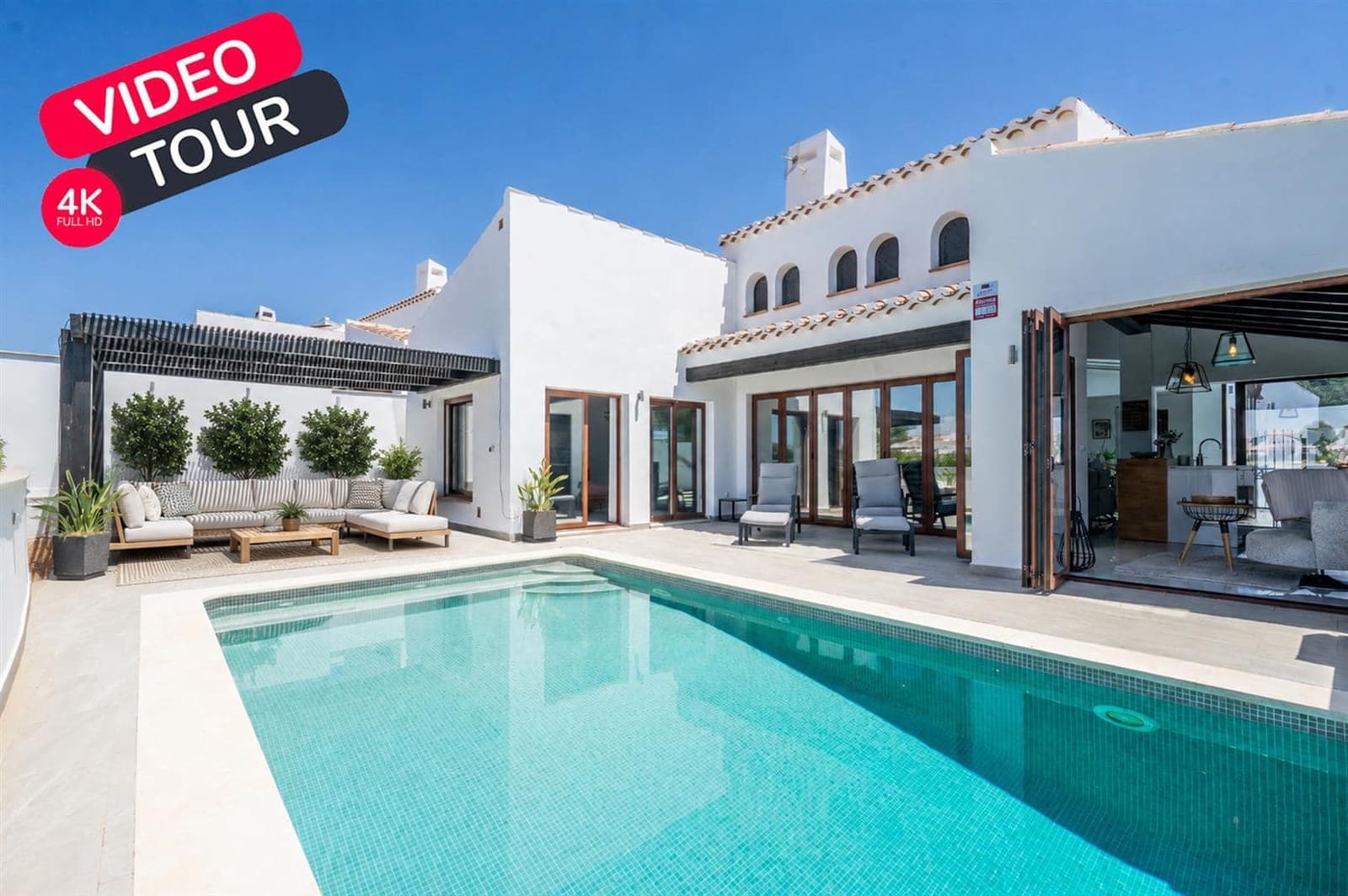 4 chambre Villa/Maison à vendre à El Valle Golf Resort - 635 000 € (Ref: 9912500)