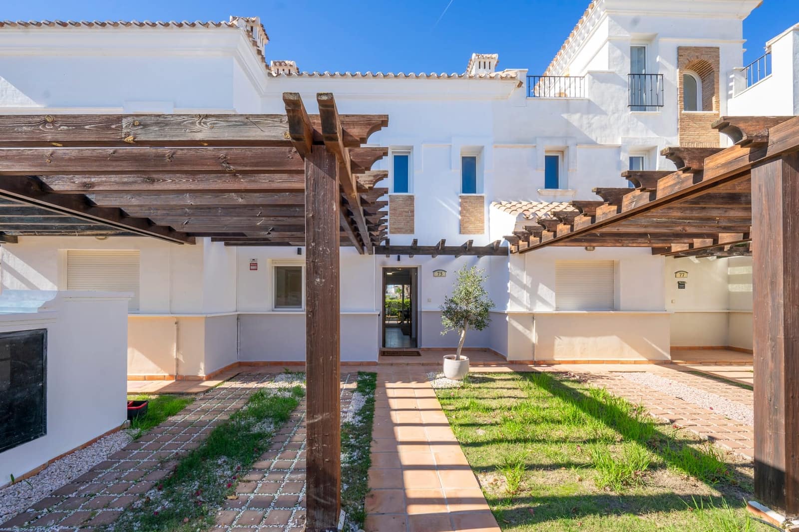 3 sypialnia Dom na sprzedaż w La Torre Golf Resort - 250 000 € (Ref: 9919337)