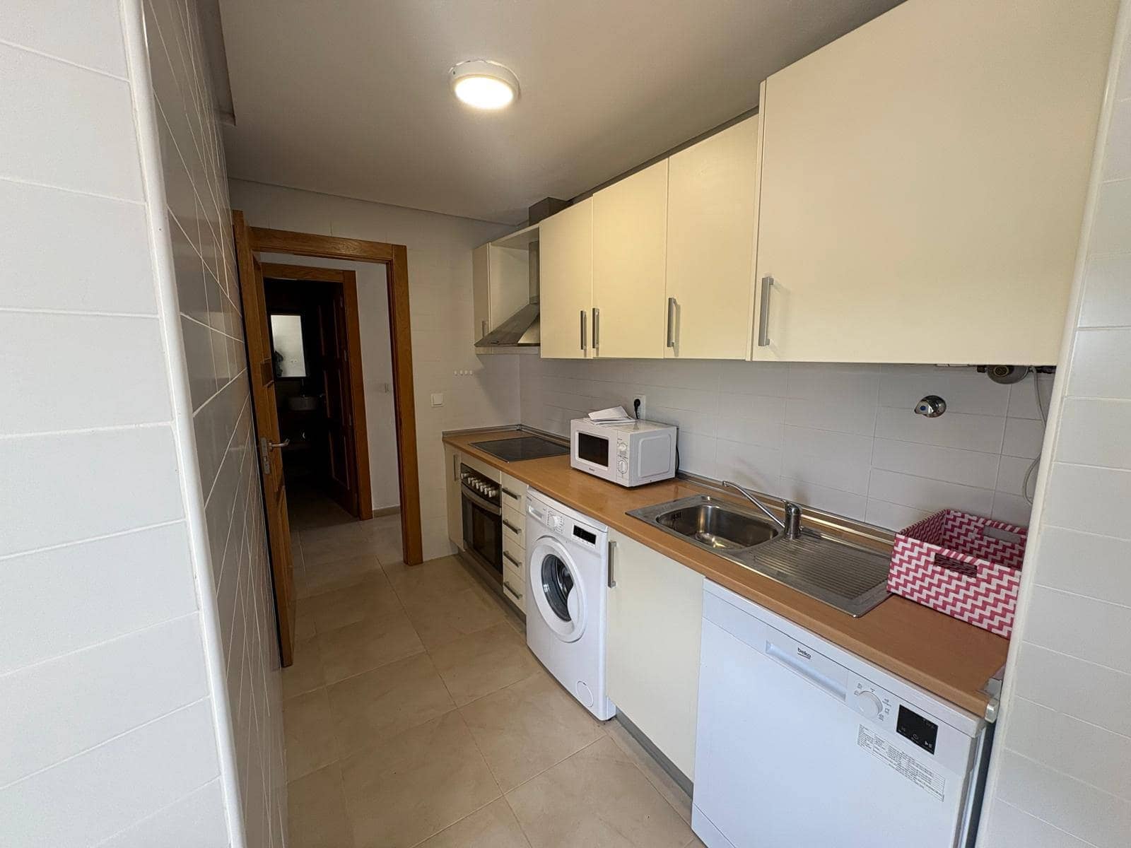 2 soveværelse Lejlighed til leje i Roldan med garage - € 650 (Ref: 9923216)