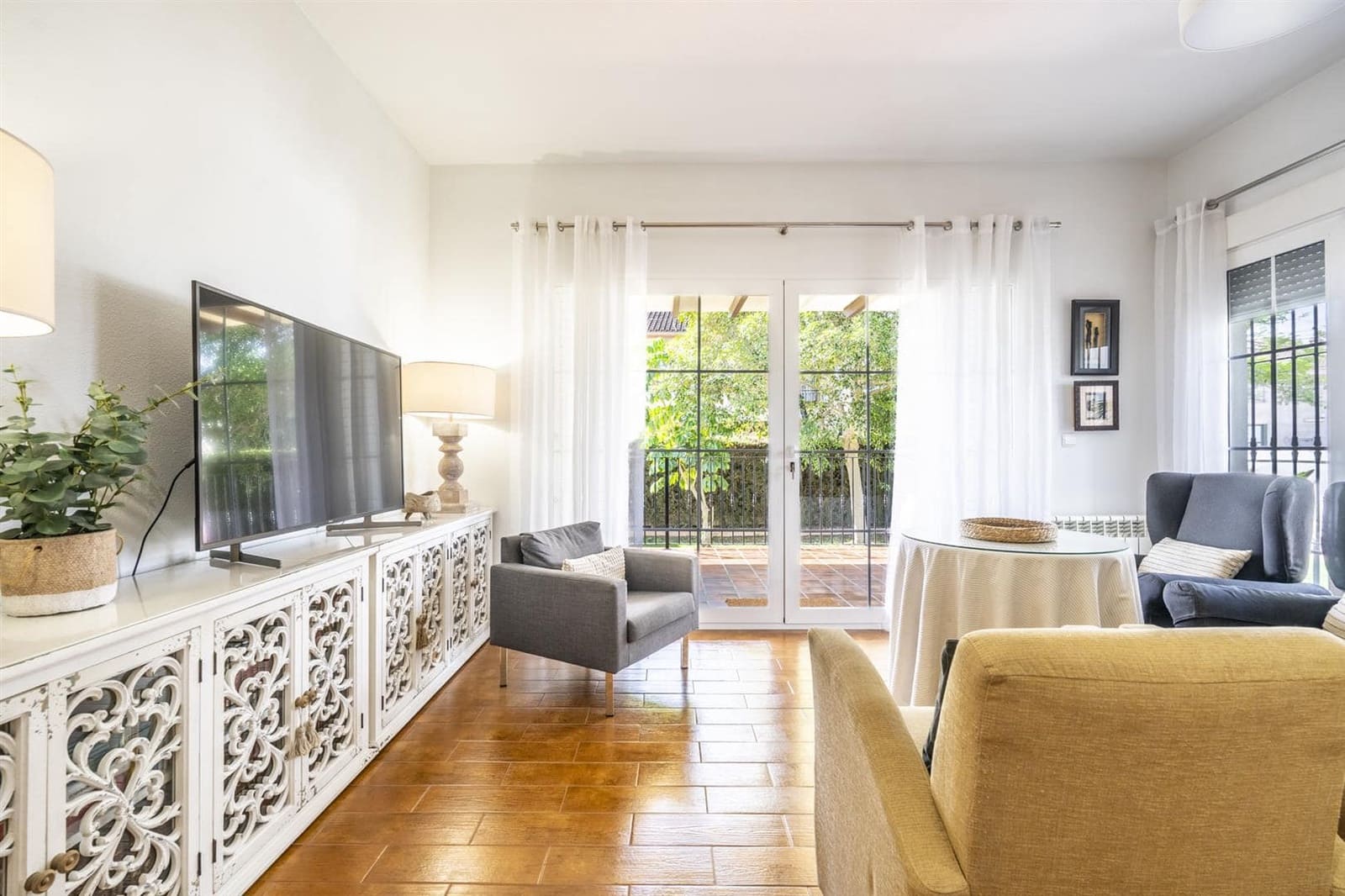 Chalet de 4 habitaciones en Beniel en venta con piscina - 595.000 € (Ref: 9932807)