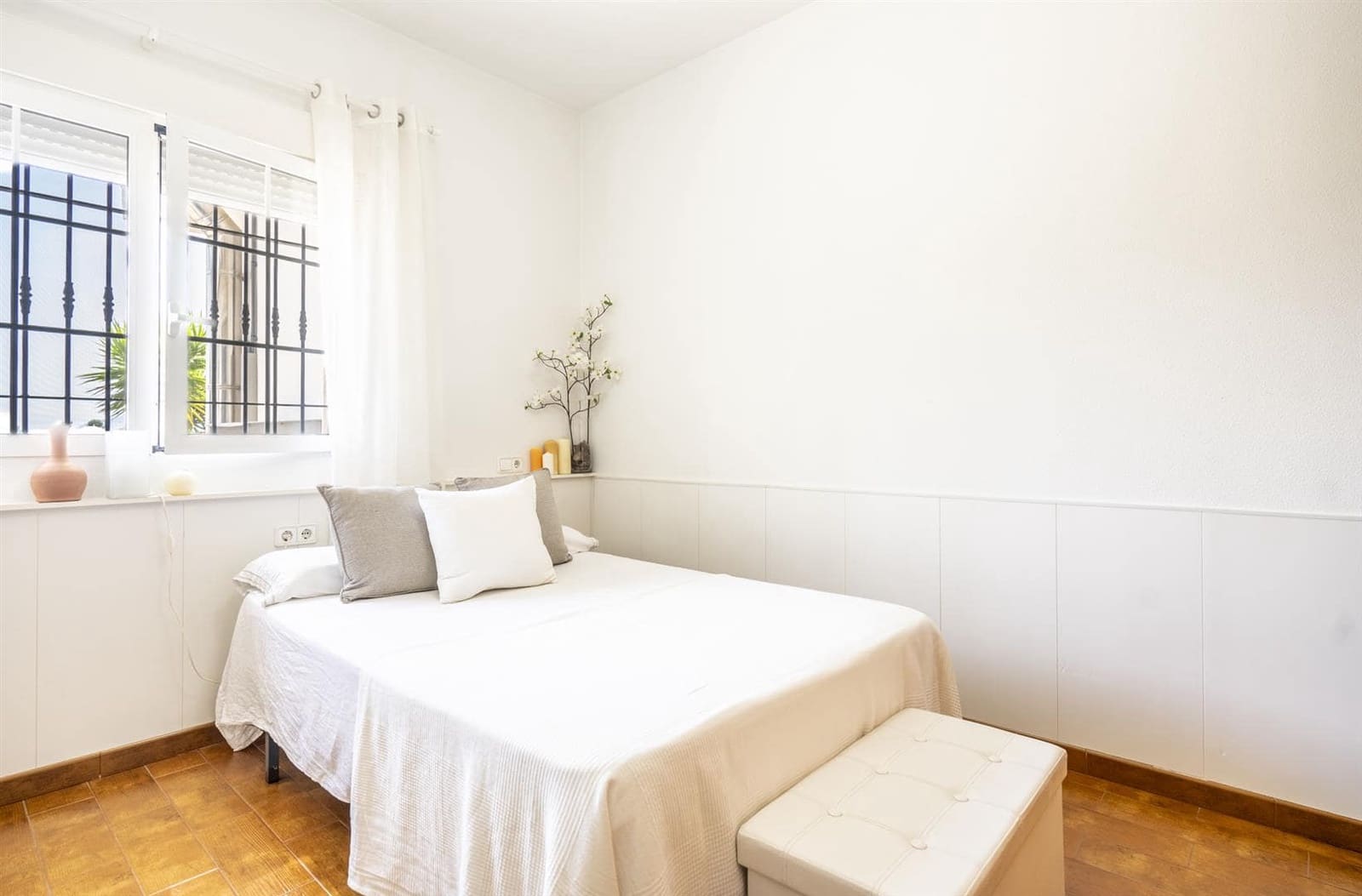 Chalet de 4 habitaciones en Beniel en venta con piscina - 595.000 € (Ref: 9932807)