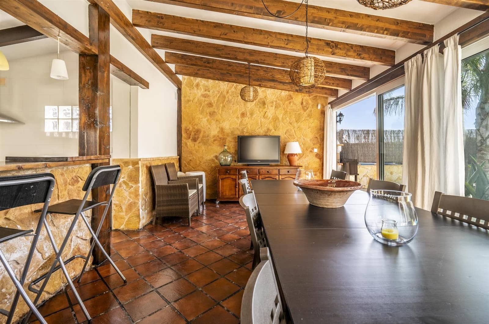 Chalet de 4 habitaciones en Beniel en venta con piscina - 595.000 € (Ref: 9932807)