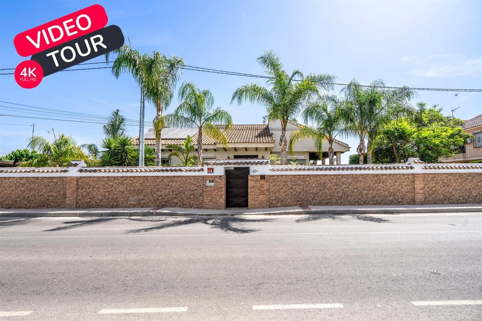 Chalet de 4 habitaciones en Beniel en venta con piscina - 595.000 € (Ref: 9932807)