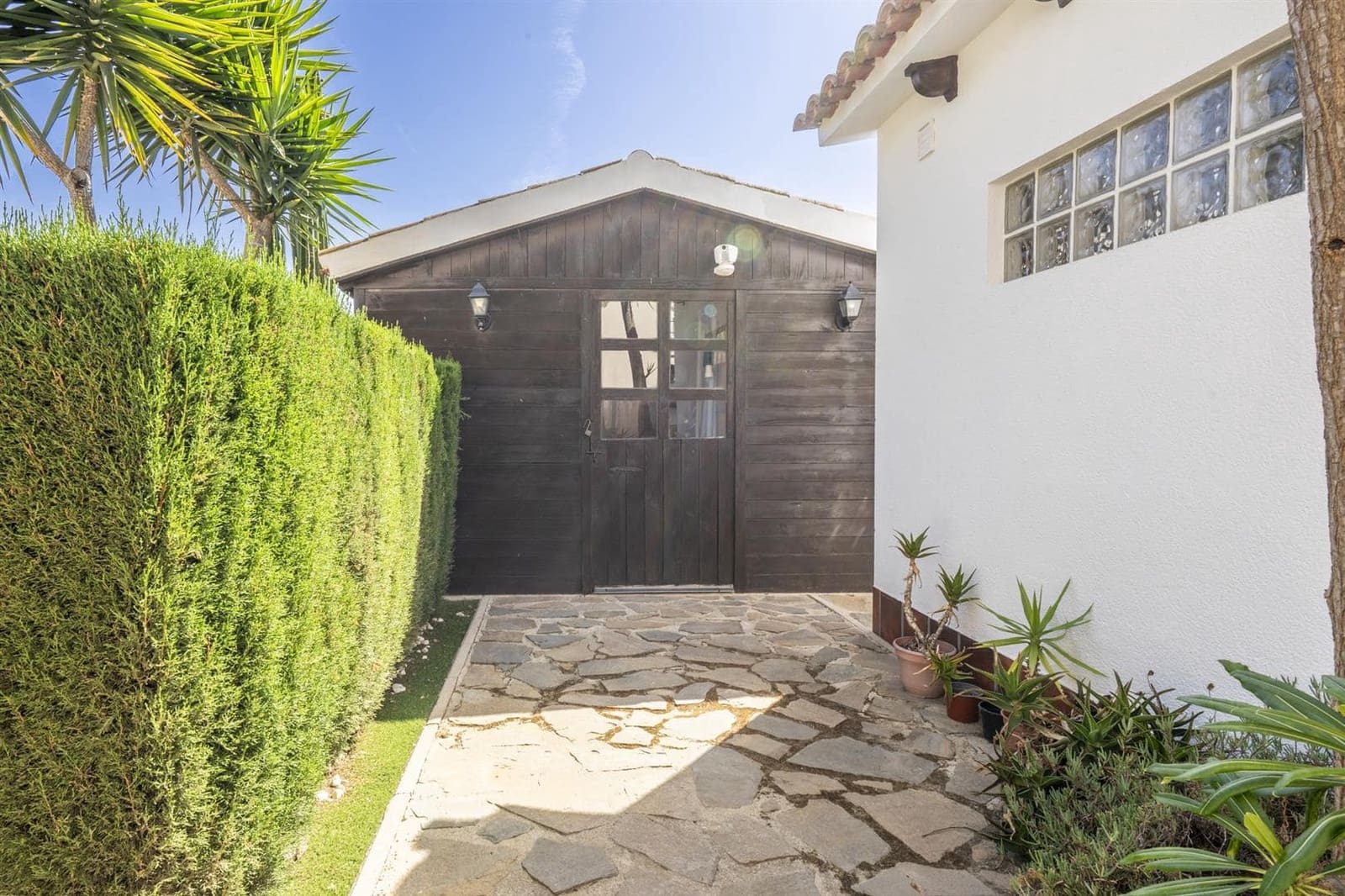 Chalet de 4 habitaciones en Beniel en venta con piscina - 595.000 € (Ref: 9932807)
