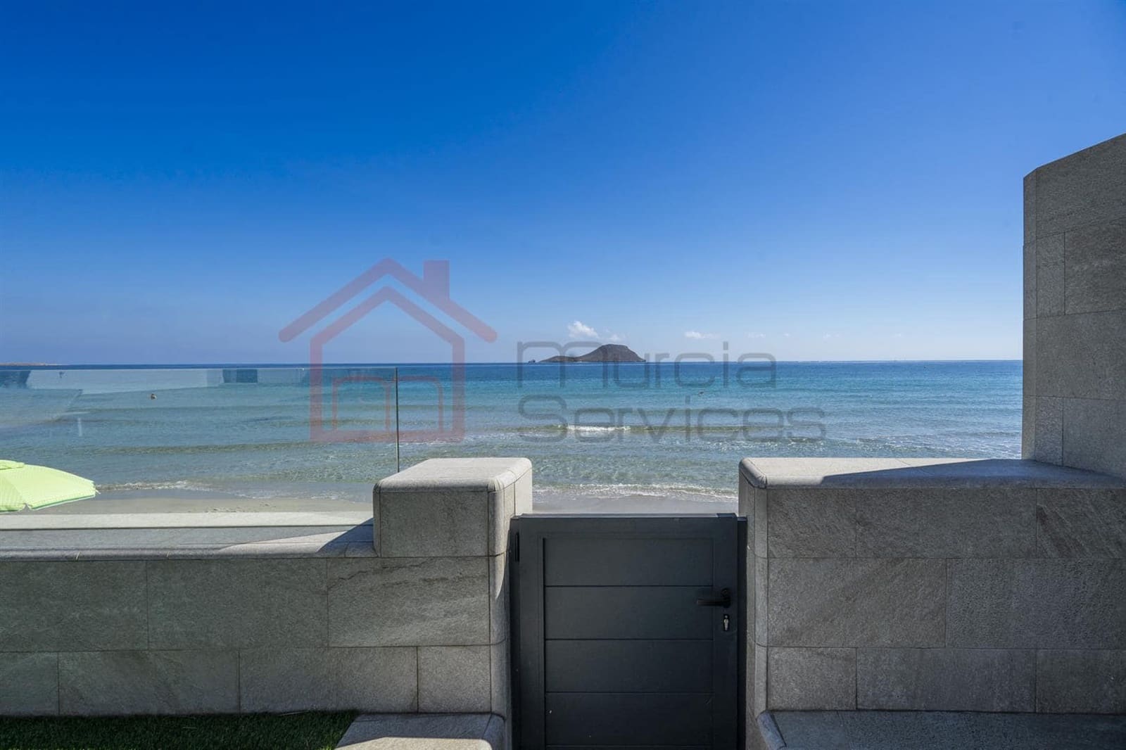 3 makuuhuone Huvila myytävänä paikassa La Manga del Mar Menor - 1 650 000 € (Ref: 9939323)