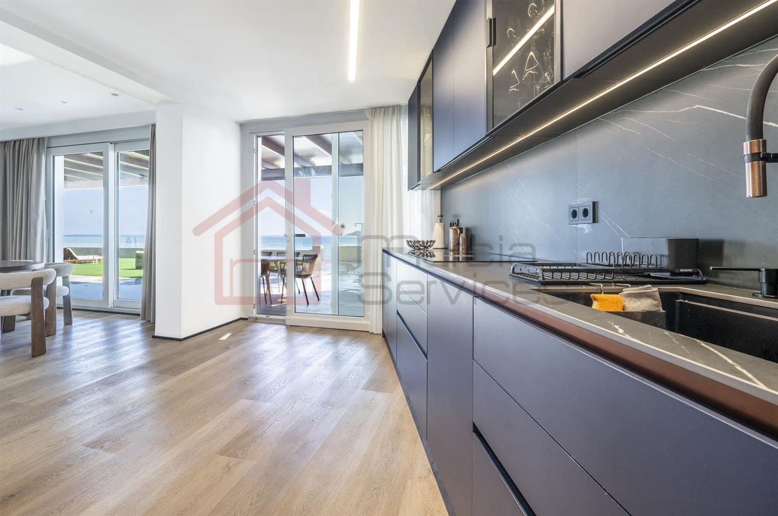 3 makuuhuone Huvila myytävänä paikassa La Manga del Mar Menor - 1 650 000 € (Ref: 9939323)