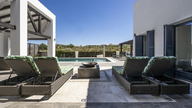4 quarto Moradia para venda em El Valle Golf Resort, Múrcia cidade - 650 000 € (Ref: 9939324)