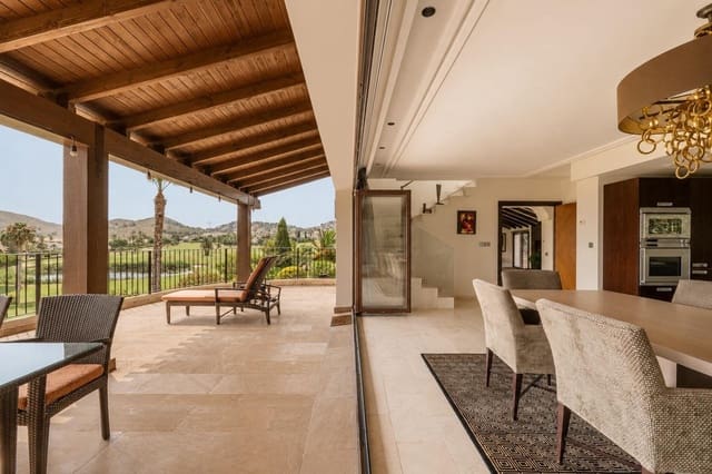 4 sypialnia Willa na sprzedaż w La Manga Club, Kartagena z basenem - 3 219 748 € (Ref: 9946956)