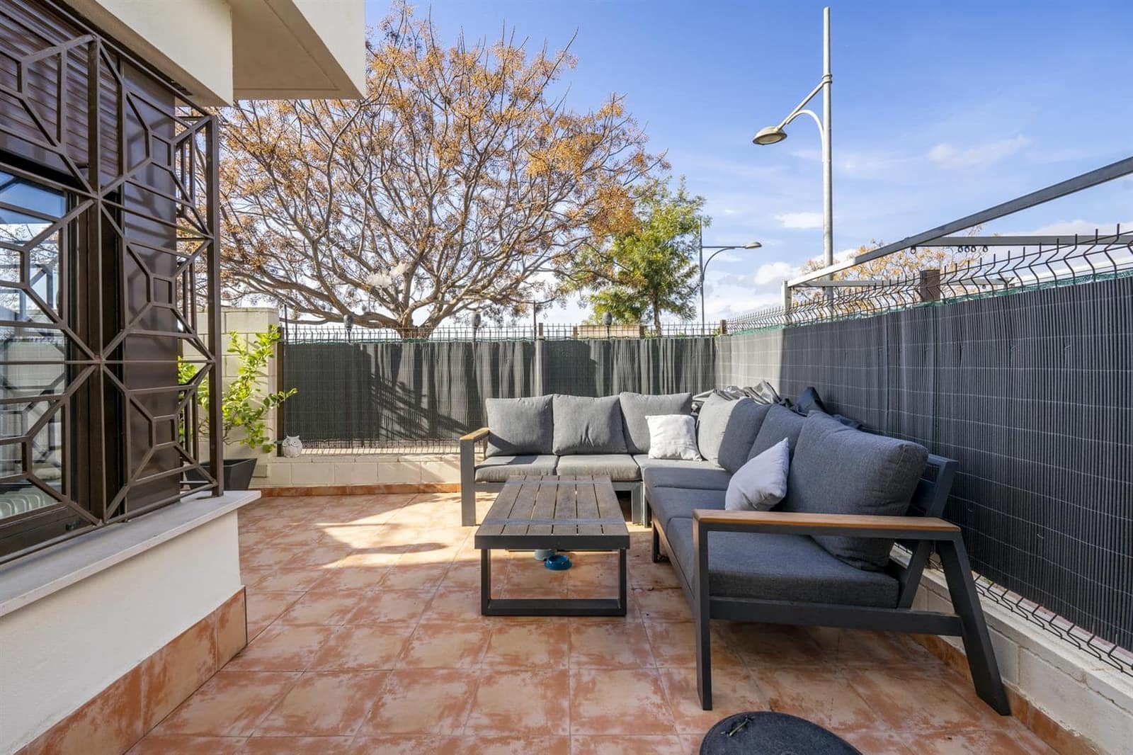 3 sovrum Hus till salu i San Cayetano med pool - 195 000 € (Ref: 9953707)